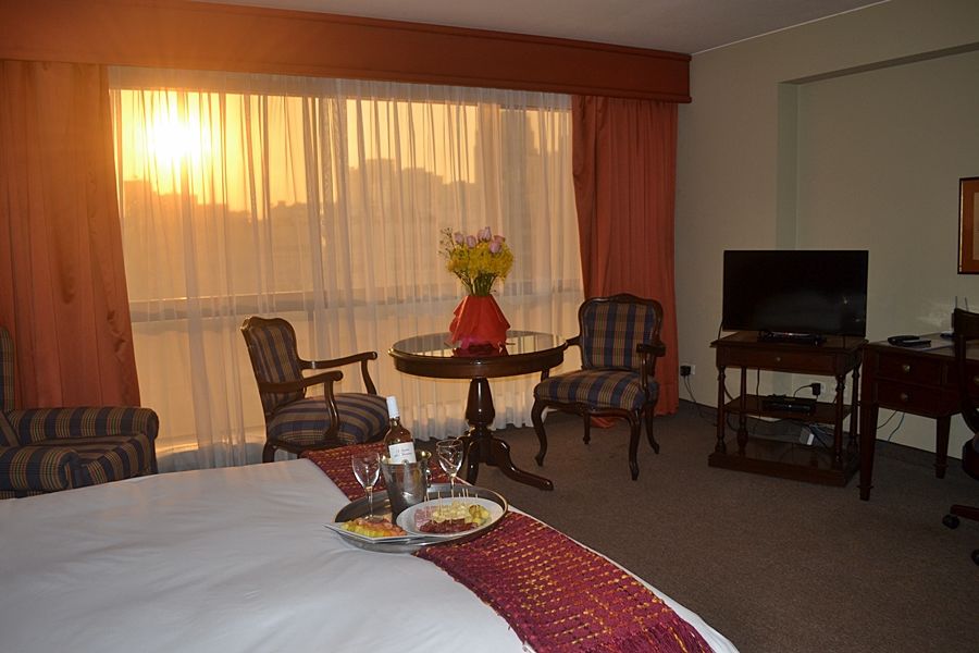 Suites Plaza Las Flores Lima Exterior foto
